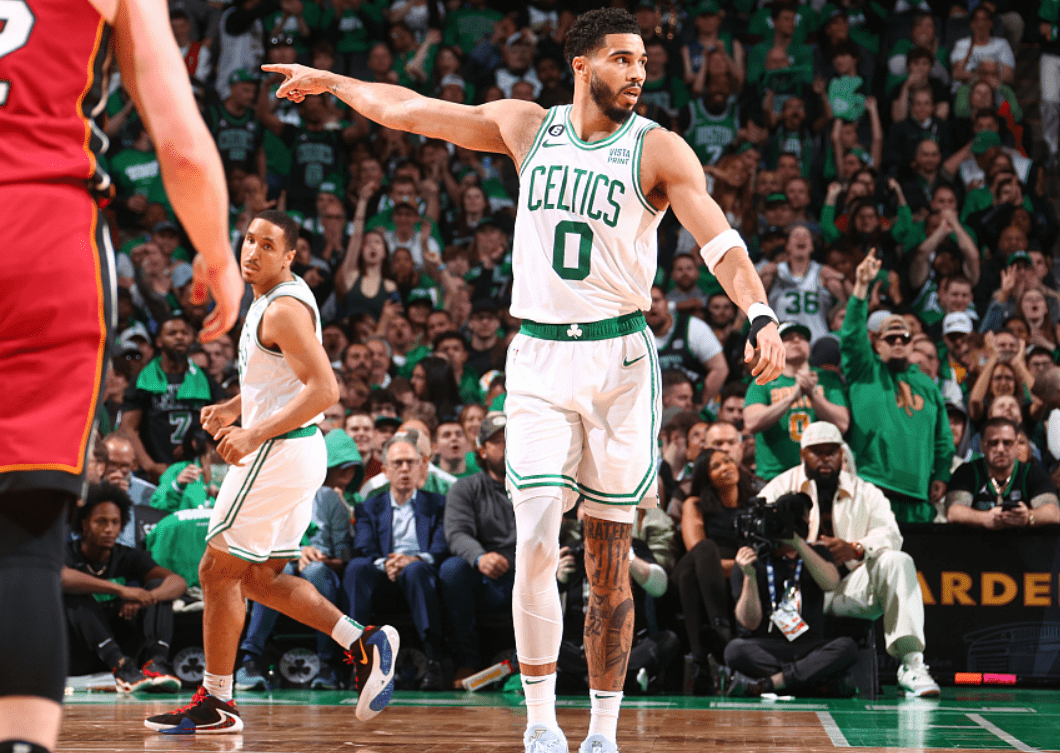 YIHAO-塔图姆连续七场比赛得分超过精彩发挥，热火挑战极限！的简单介绍